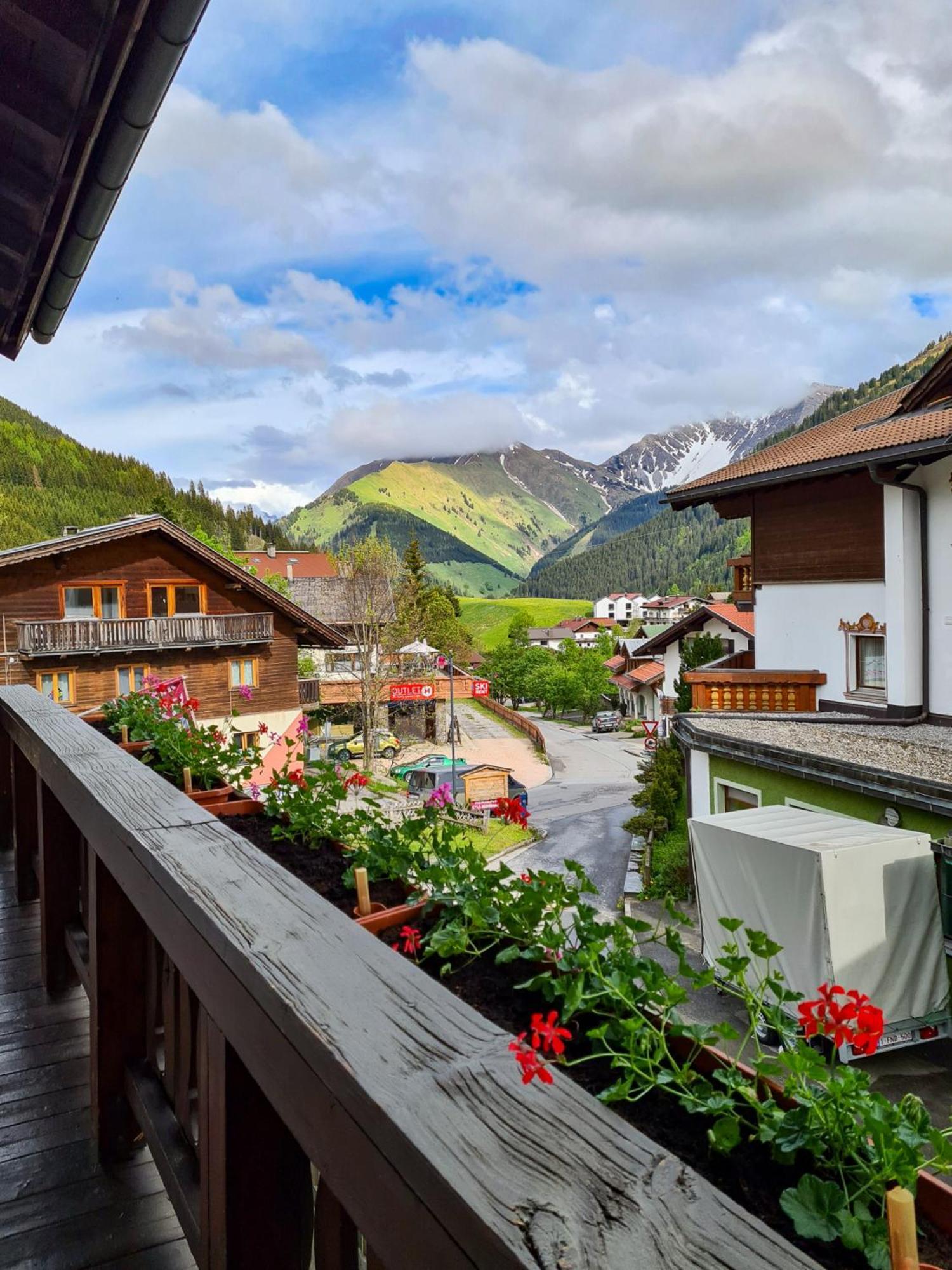 Bed and Breakfast Haus Daheim Berwang Exteriér fotografie